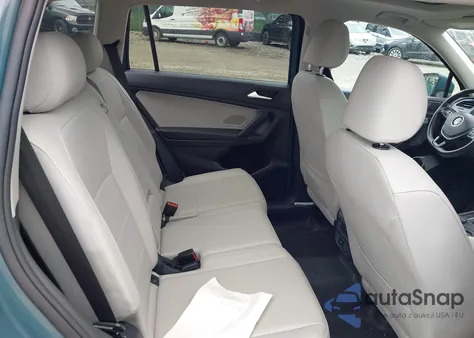 2019 Volkswagen Tiguan 2.0T Se/2.0T Sel/2.0T Sel R-Line/2.0T Sel R-Line Black from USA, damaged, VIN 3VV2B7AX8KM174214